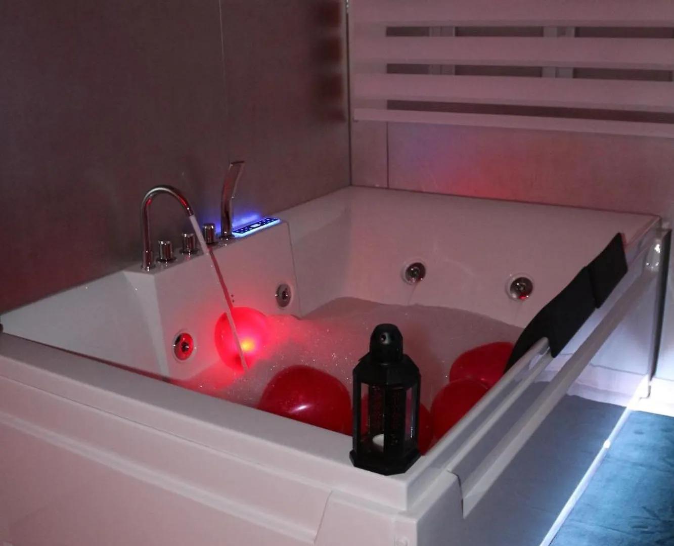Moon Luxury Suite Catânia Motel para Casais